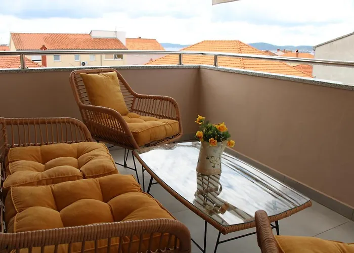 Апартаменти Meri-puntamika