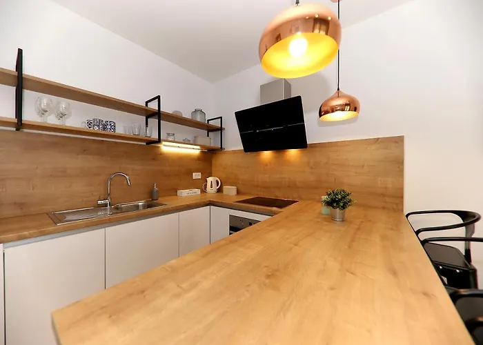 Meri-puntamika Задар